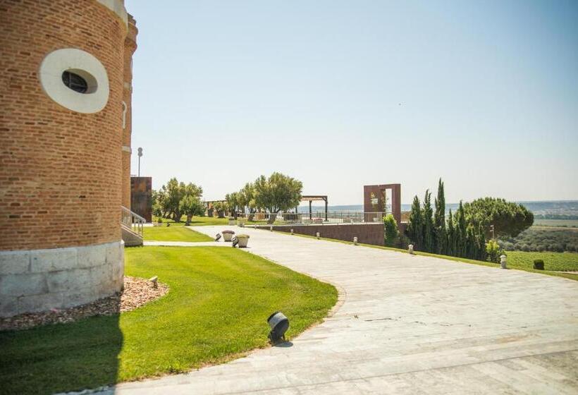 Hotel Castillo De Monte La Reina Posada Real & Bodega