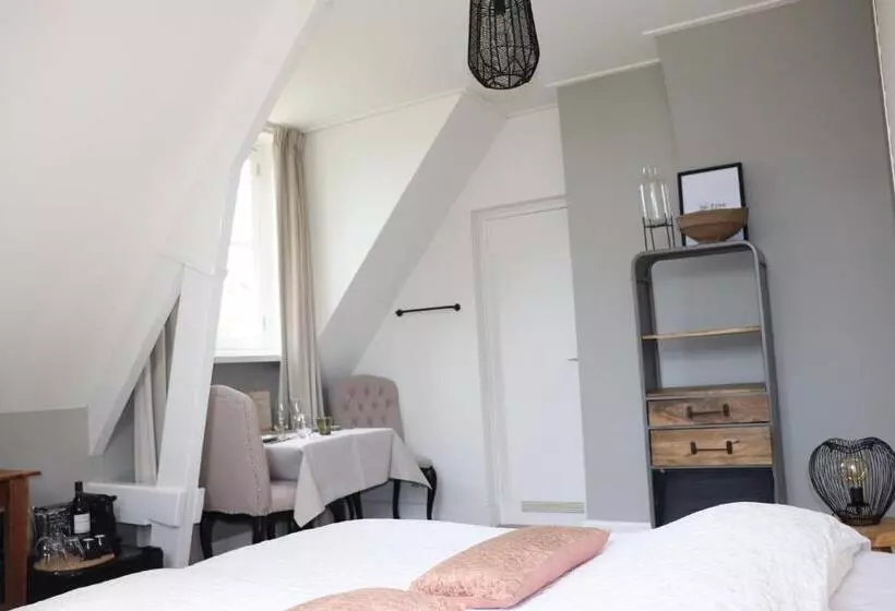 ホテル Kasteel Hoekelum