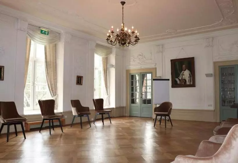 ホテル Kasteel Hoekelum