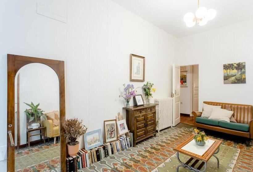 膳宿费 Habitación En La Rambla