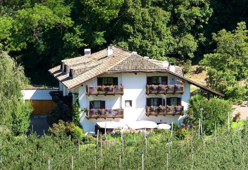 مبيت وإفطار Bnb Garni Kreithof