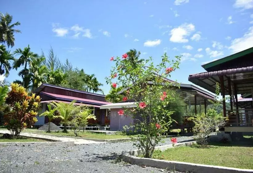 Aamiaismajoitus (B&B) Pondok Oma Iii