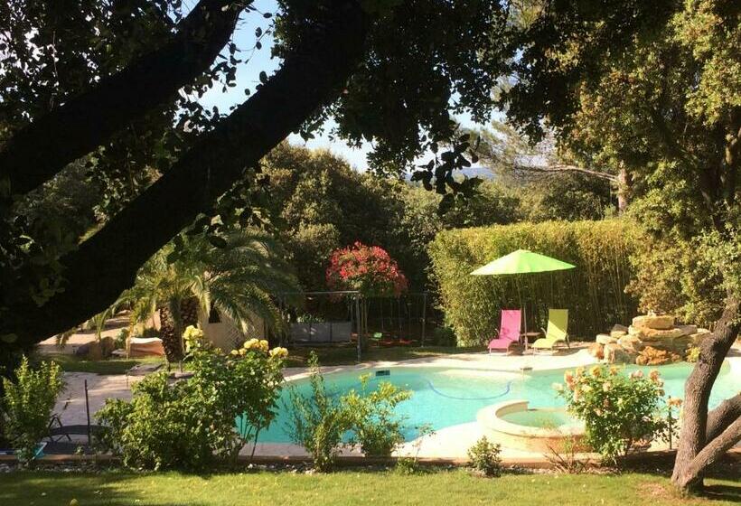 צימר Santolines En Provence