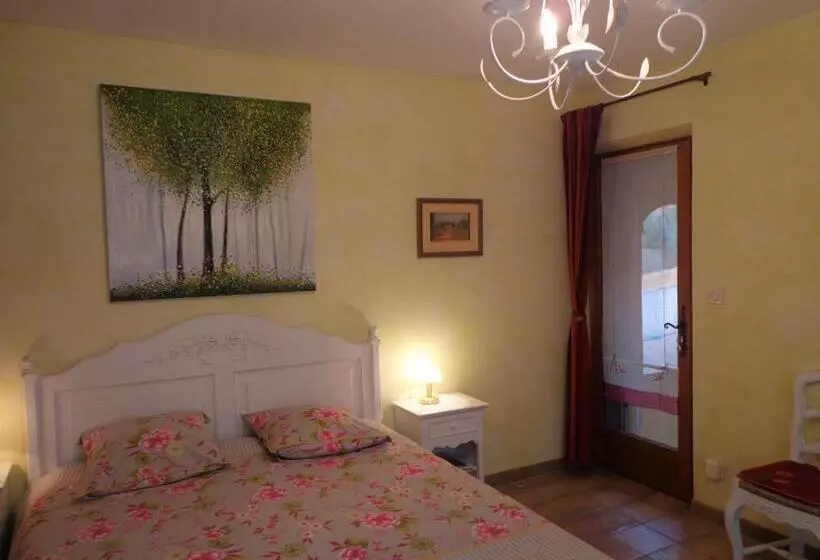 ベッドアンドブレックファースト Santolines En Provence