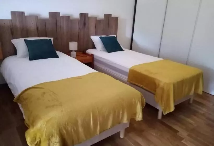 ホテル Gîte   Auberge Du Midi