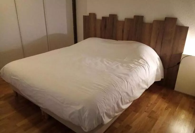 ホテル Gîte   Auberge Du Midi