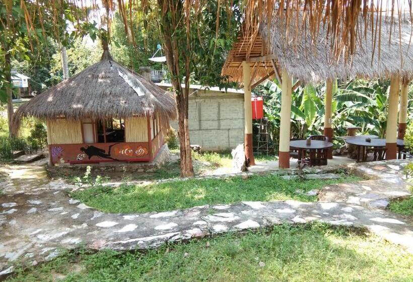 Szálloda Latansa Inn