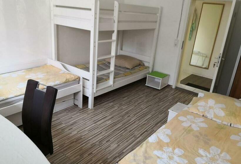 פנסיון 3 Monteurzimmer Als Wohngemeinschaft Zur Selbstversorgung