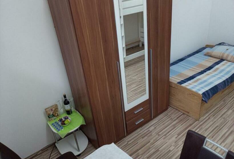 פנסיון 3 Monteurzimmer Als Wohngemeinschaft Zur Selbstversorgung