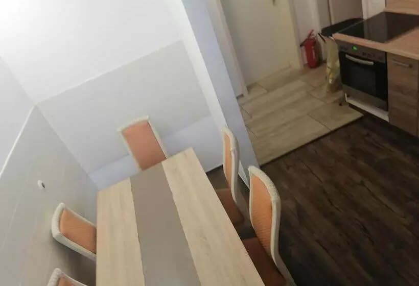 ペンション 3 Monteurzimmer Als Wohngemeinschaft Zur Selbstversorgung