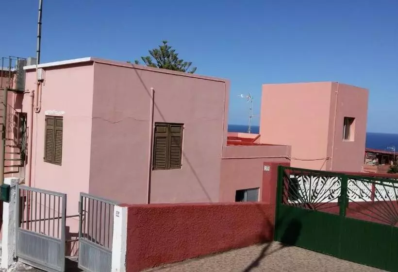ペンション Las Gaviotas