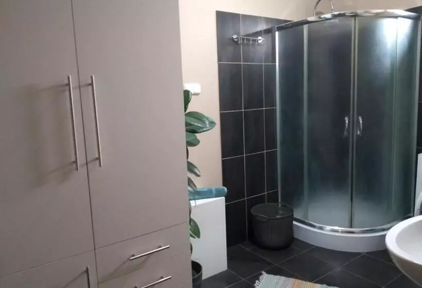 Majatalo Rozmaring Vendégház