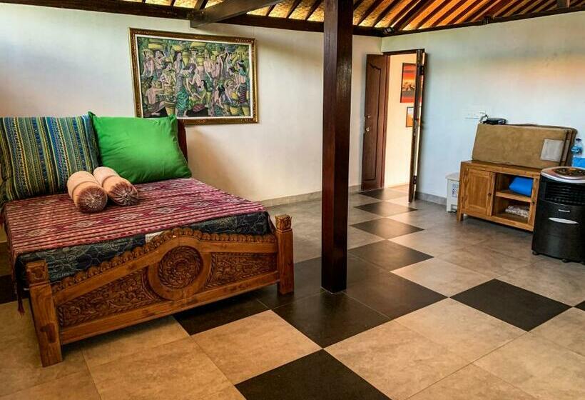 הוסטל Capung Guesthouse