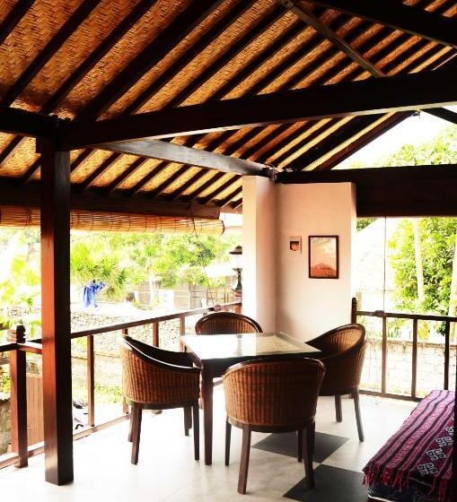 הוסטל Capung Guesthouse