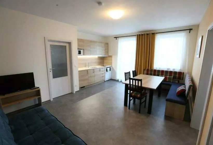 Apartmány Aura