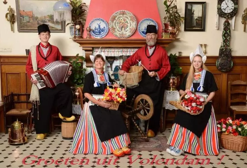 B&b Elbahof, Goed En Goedkoop!