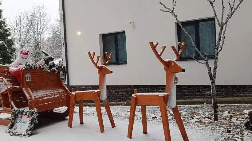 Aamiaismajoitus (B&B) Diana Panzió