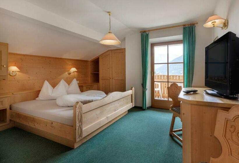 住宿加早餐  Garni Ziernheld