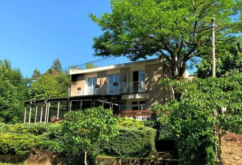 ベッドアンドブレックファースト Le Cantegrel