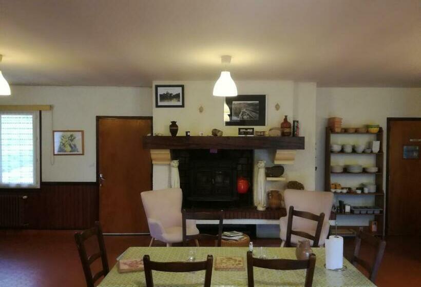 مبيت وإفطار Le Cantegrel