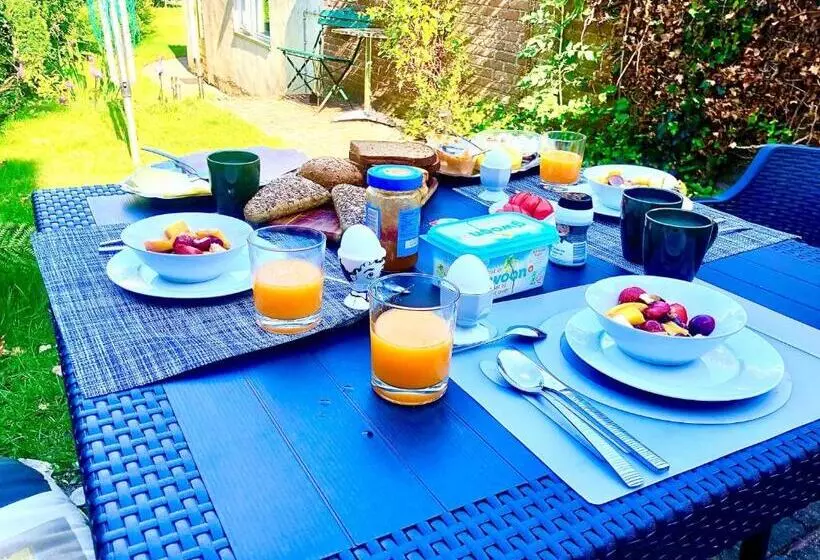 ベッドアンドブレックファースト Back Stage