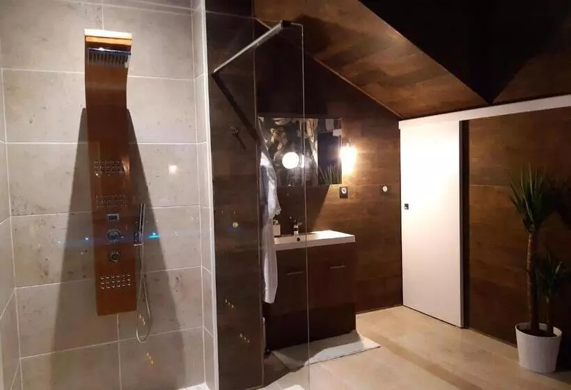 Bed and Breakfast Suite Calypso