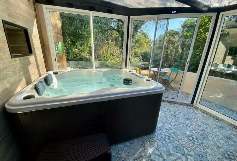 Aamiaismajoitus (B&B) Suite Phantastica