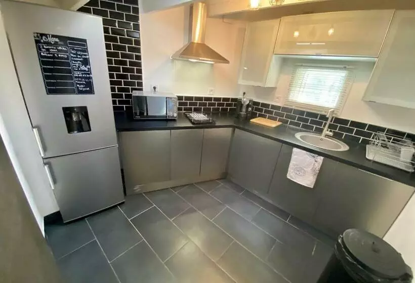 Aamiaismajoitus (B&B) Suite Phantastica