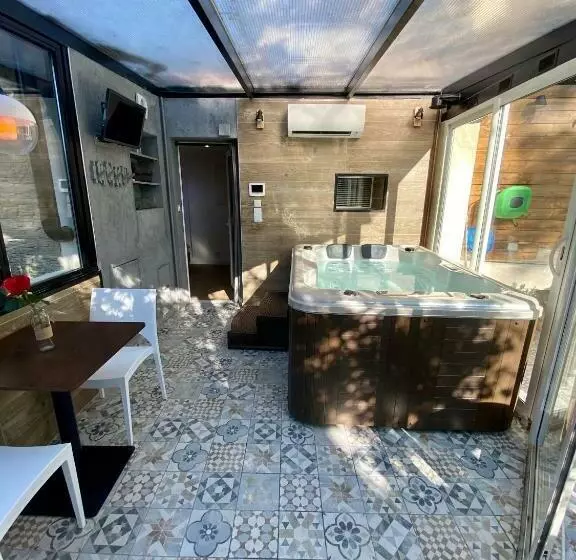 Aamiaismajoitus (B&B) Suite Phantastica