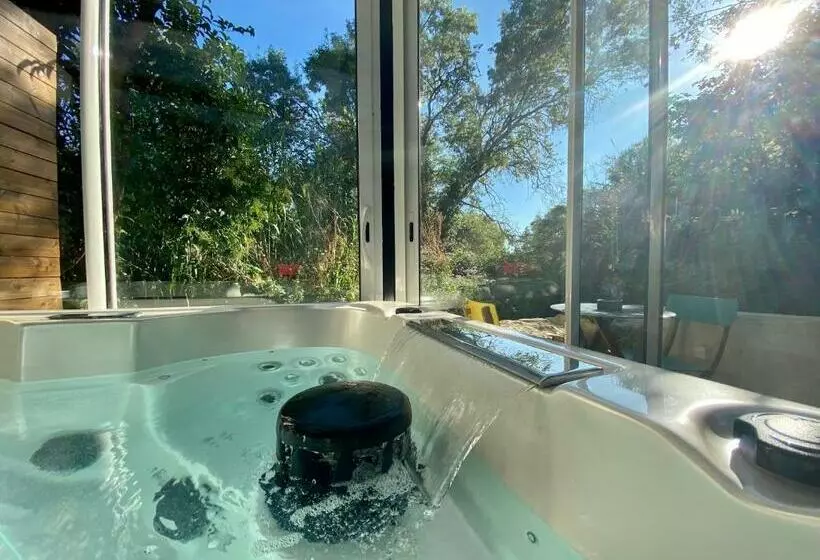 Aamiaismajoitus (B&B) Suite Phantastica