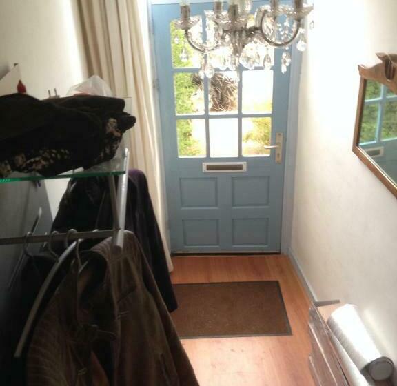 Bed and Breakfast Back Stage