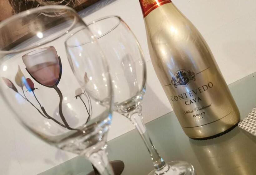 Bentley House With En Suites