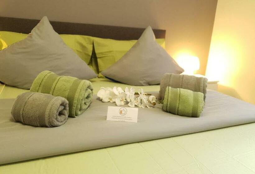 ペンション 7rooms Grancia