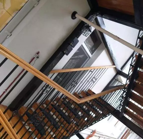 ペンション Kali Host Home Away From Home