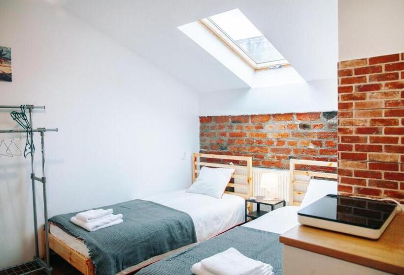 ペンション Kali Host Home Away From Home