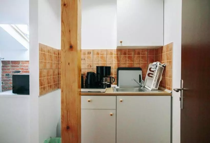 ペンション Kali Host Home Away From Home