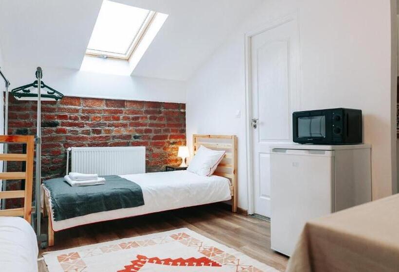 ペンション Kali Host Home Away From Home