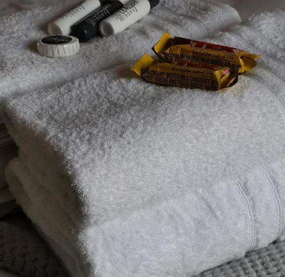 Пансион Klyne Jiweel Guesthouse