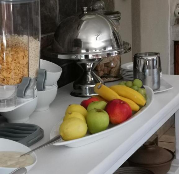 Пансион Klyne Jiweel Guesthouse