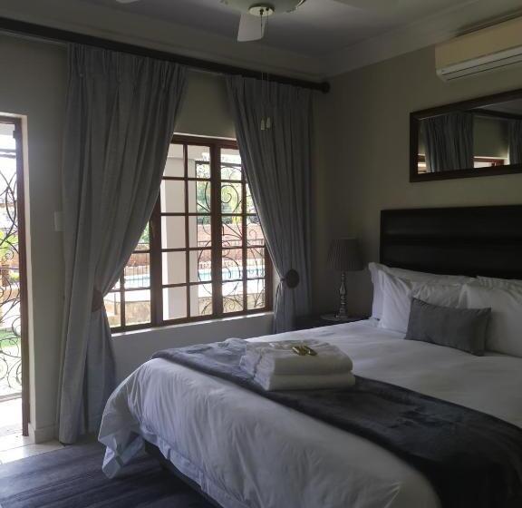 Пансион Klyne Jiweel Guesthouse