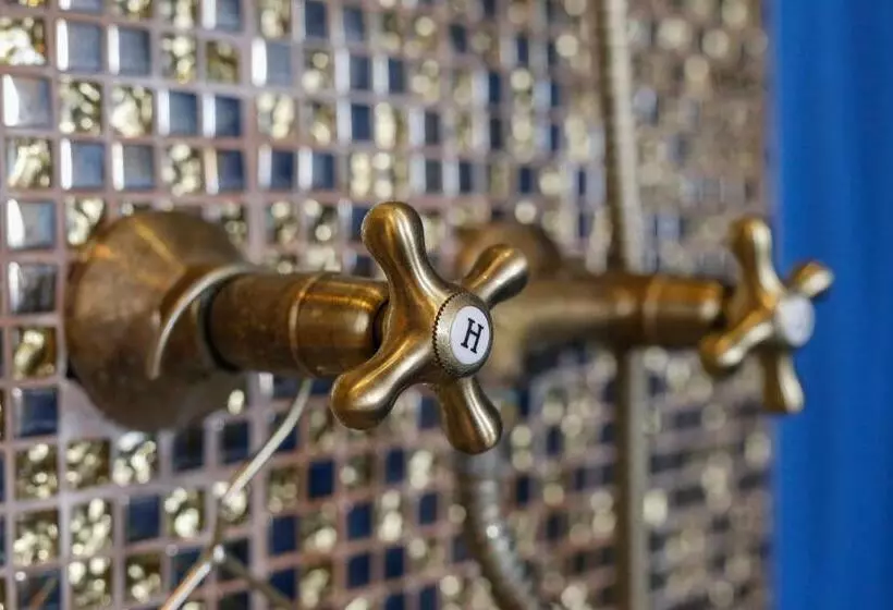 Uránia Apartmanház