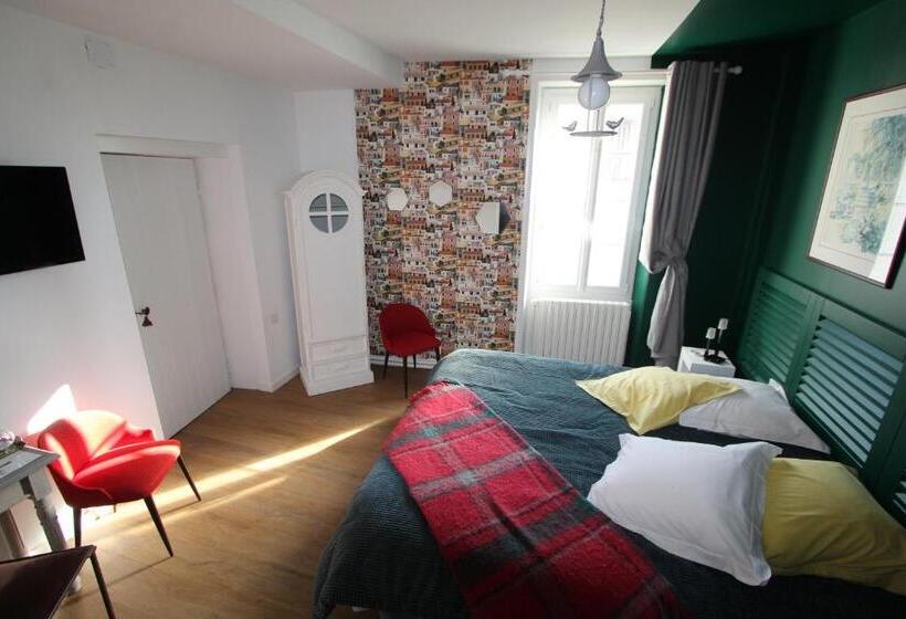 تختخواب و صبحانه Suite En Terrasse à Cognac