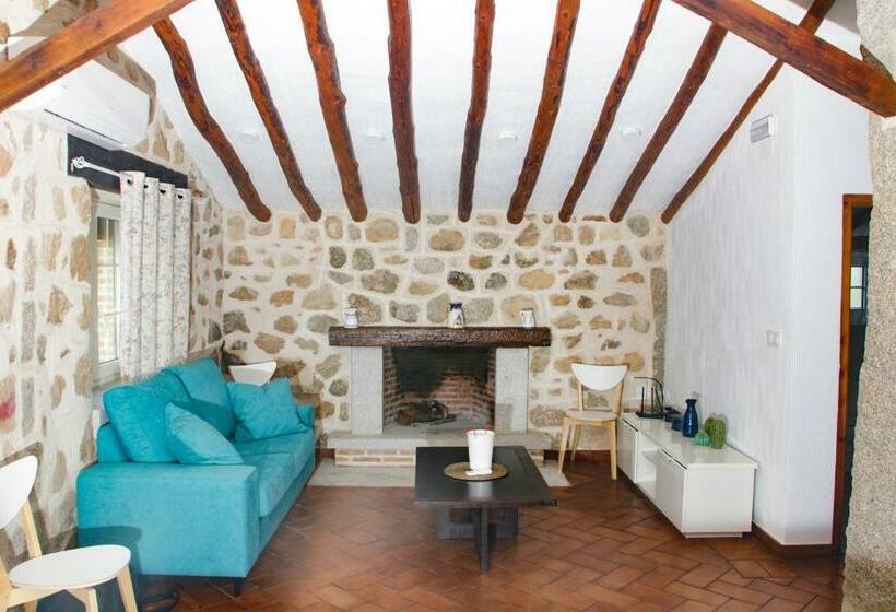 Отель Casas Rurales Puente Romano