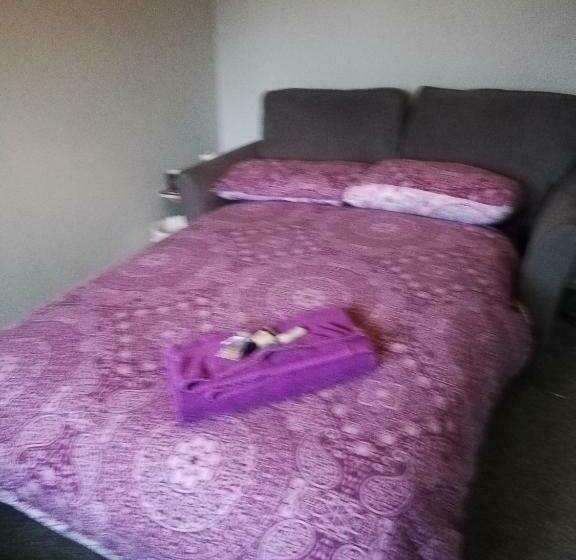 Пансион Little Cosy Cwtsh