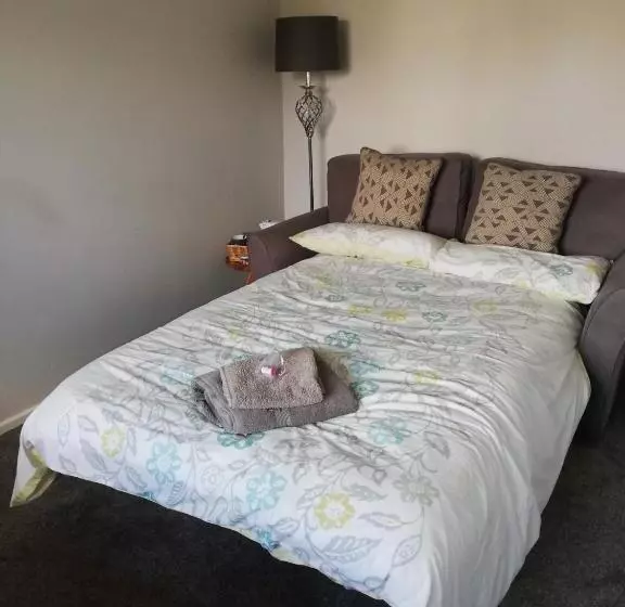 Majatalo Little Cosy Cwtsh