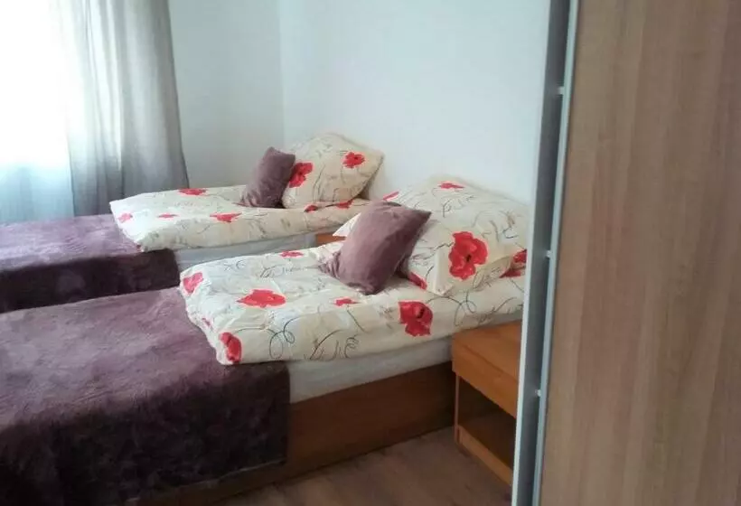 Majatalo Penzion Smrekovica