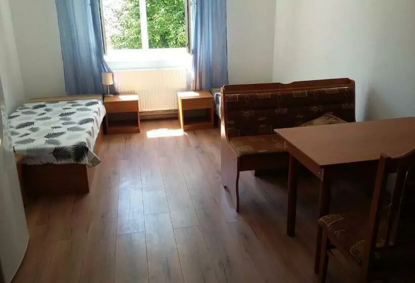 Majatalo Penzion Smrekovica