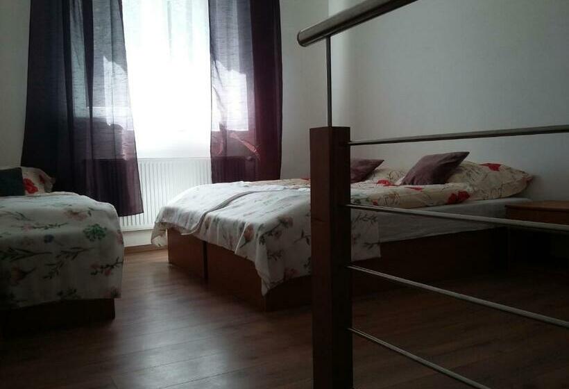 بنسيون Penzion Smrekovica