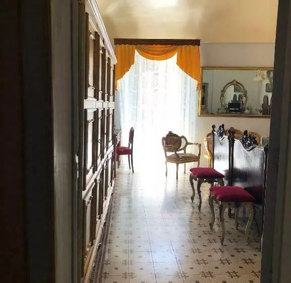 پانسیون Suite 120