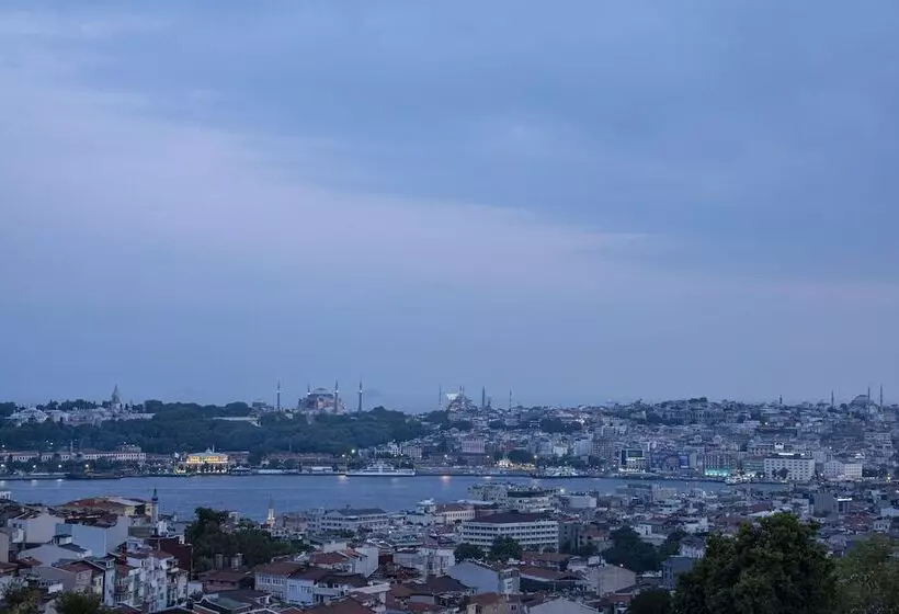 Akka Suites Taksim Special Class